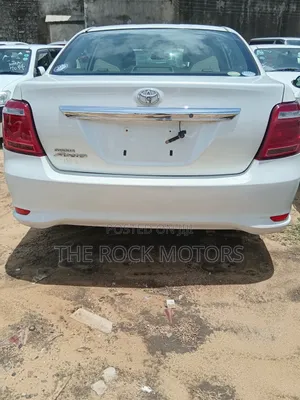 Toyota Axio 2018 White