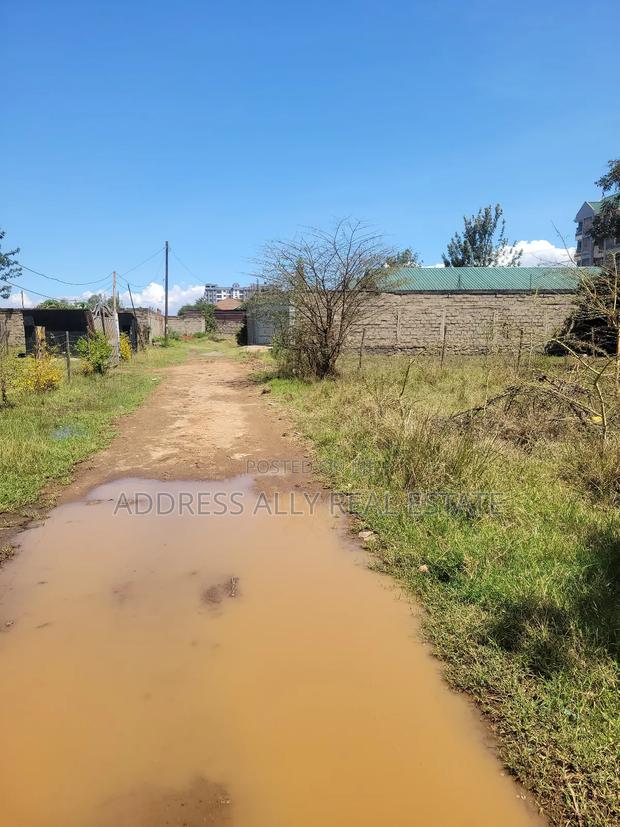 Prime Commercial 100 X 100 Plot for Sale - thumbnail 4