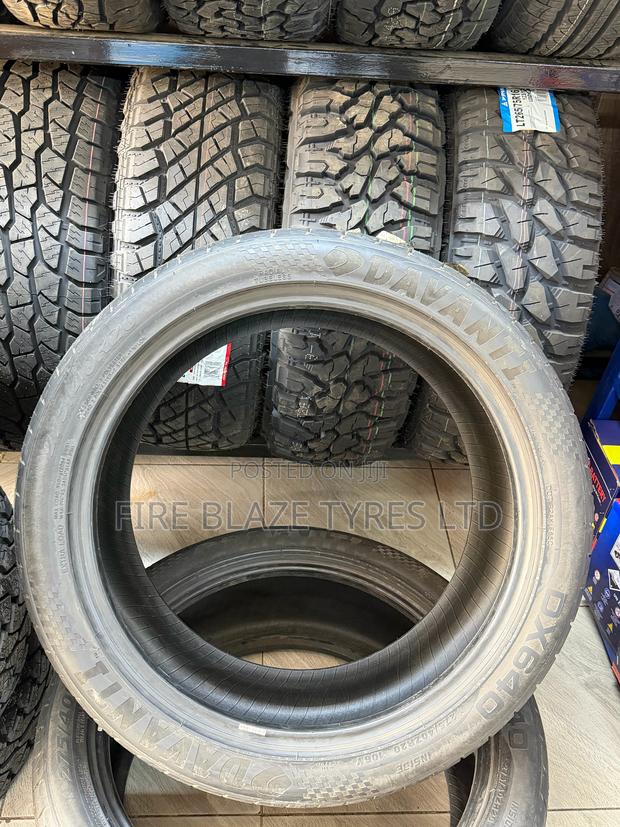 275/40r20 Davanti - thumbnail 3