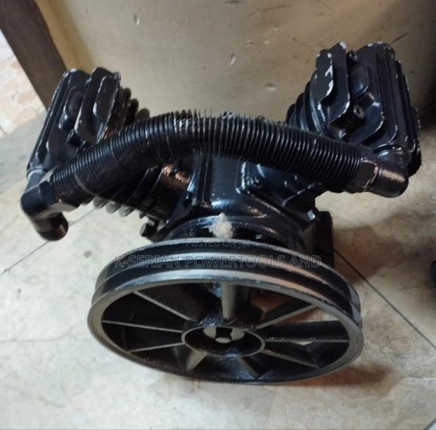 2 Piston Compressor Head/v 2090 Compressor Head 500 Litres - main view