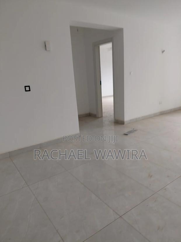 4bdrm Duplex in Gm, Spring Valley for sale - thumbnail 6