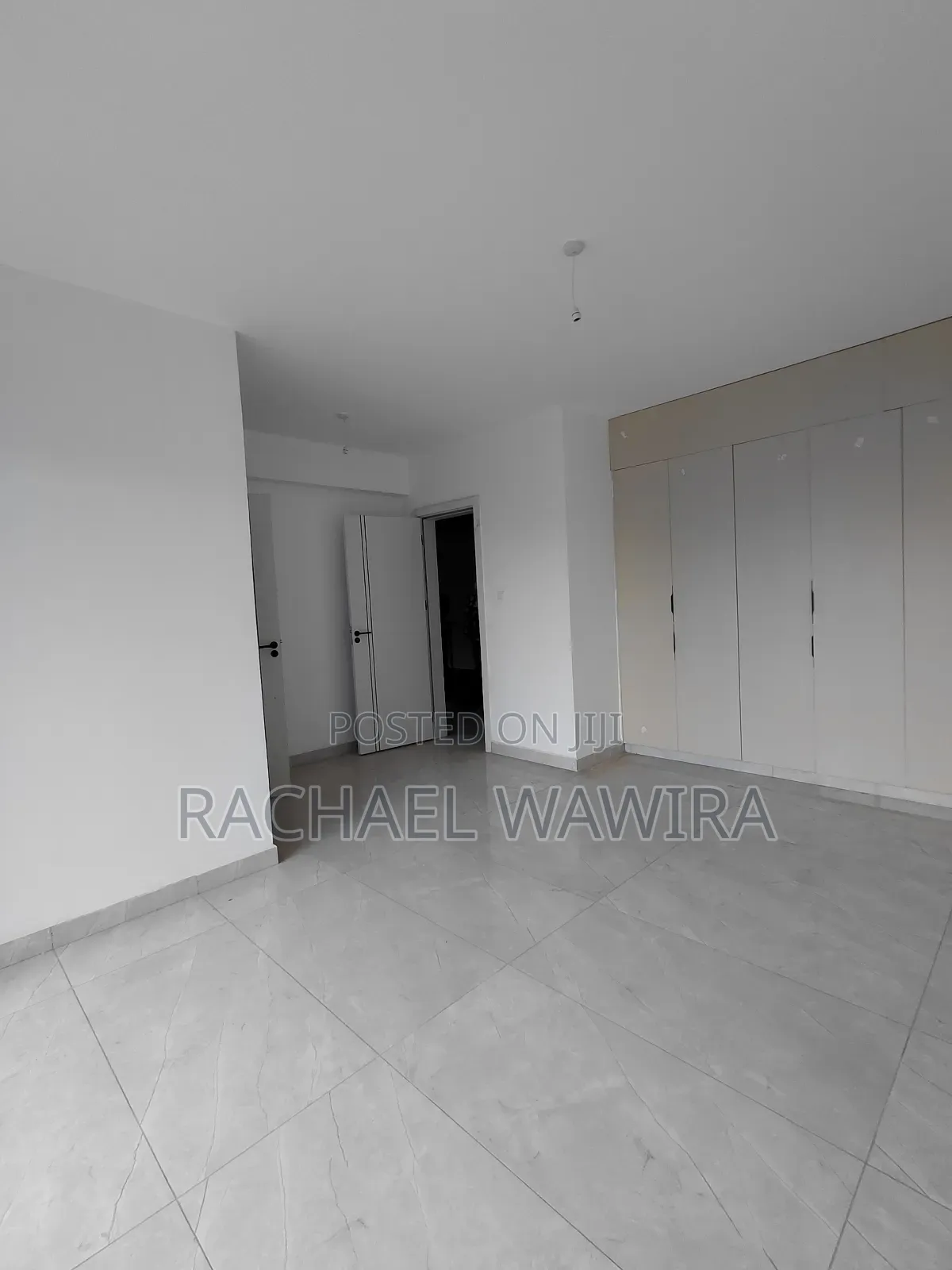 4bdrm Duplex in Gm, Spring Valley for sale