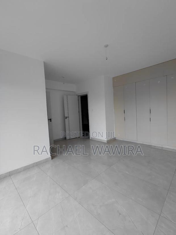 4bdrm Duplex in Gm, Spring Valley for sale - thumbnail 7