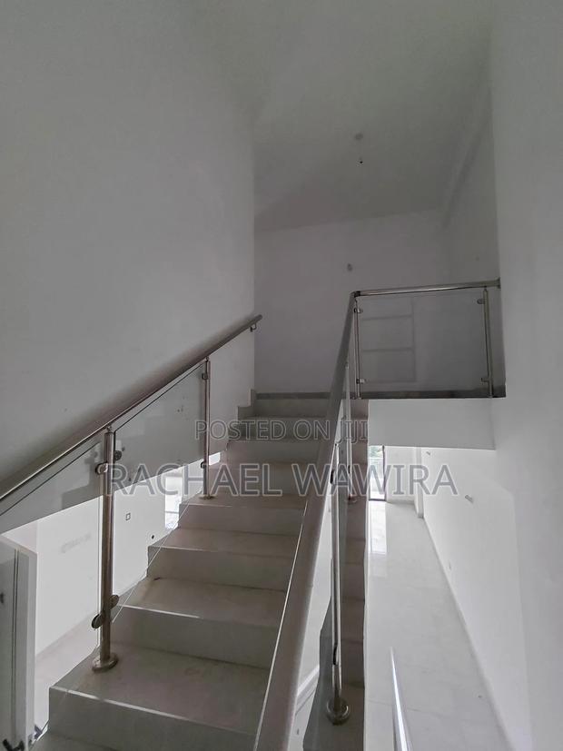 4bdrm Duplex in Gm, Spring Valley for sale - thumbnail 11