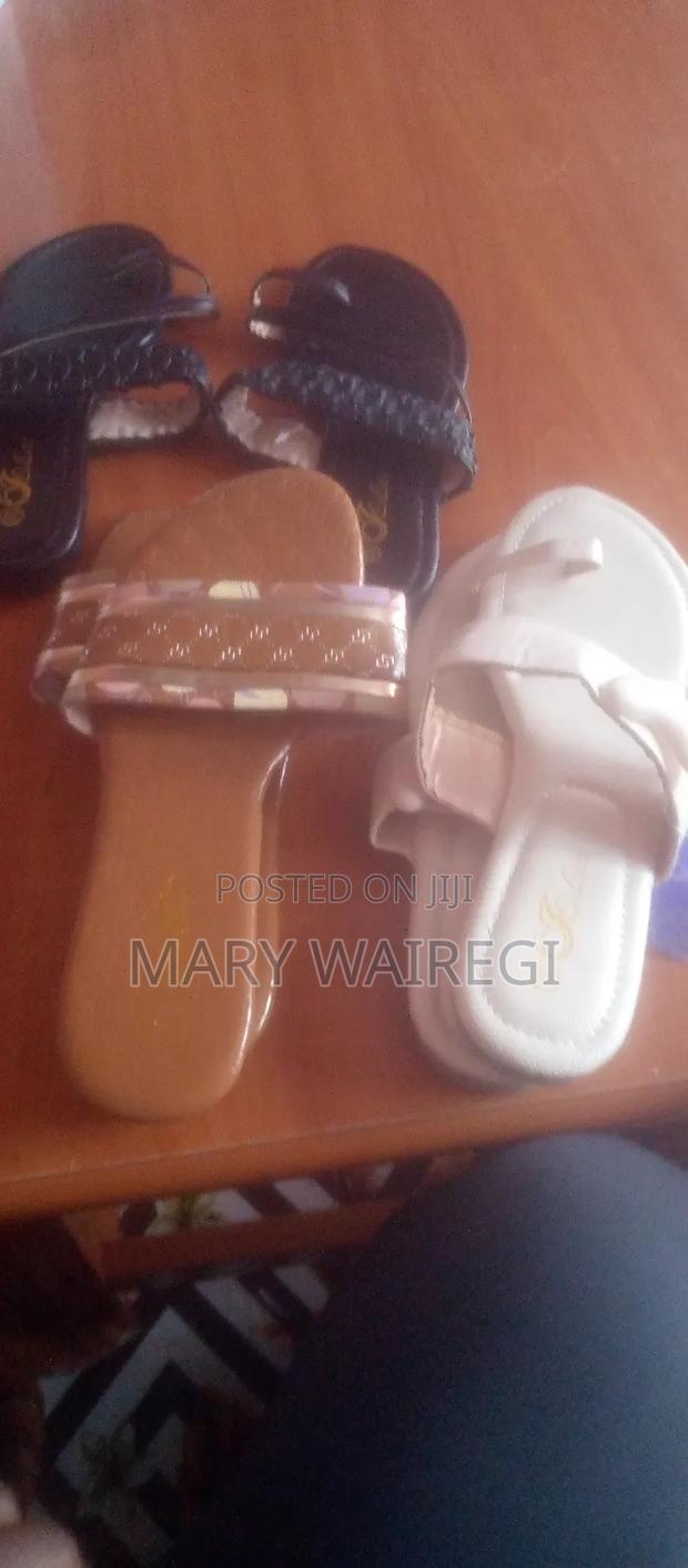 Selling Ladies Shoes