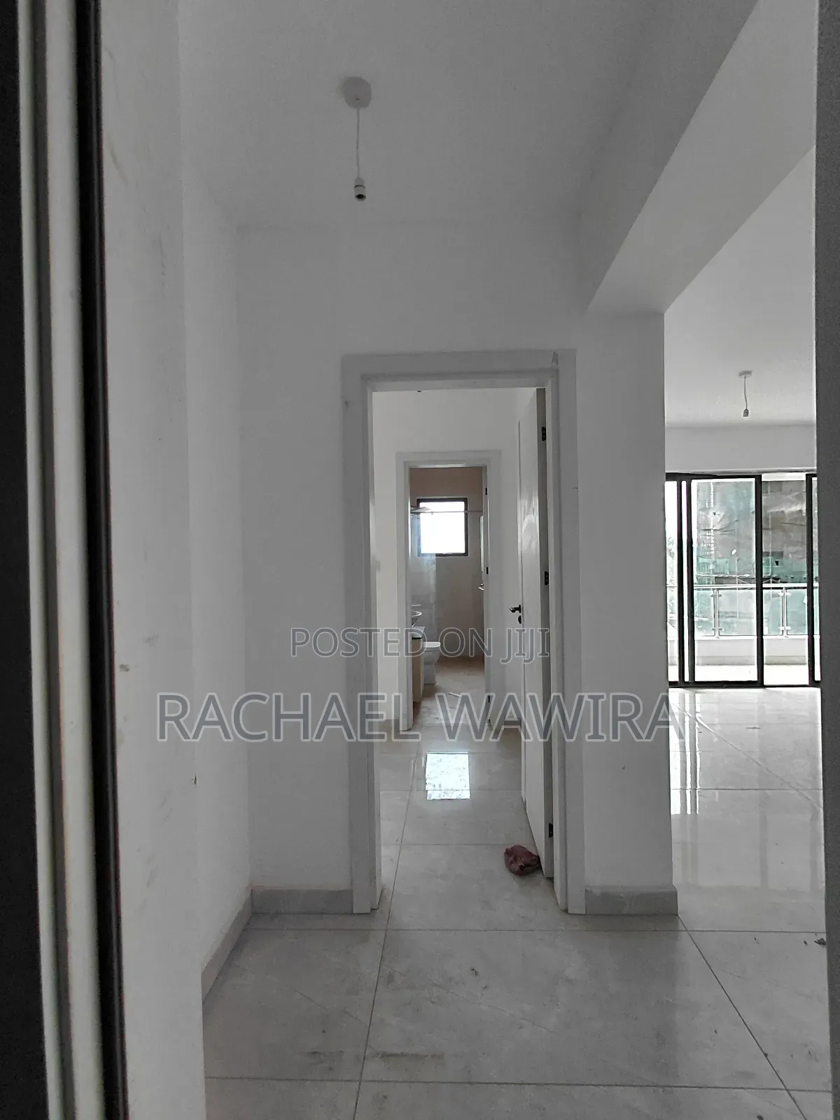 4bdrm Duplex in Gm, Spring Valley for sale