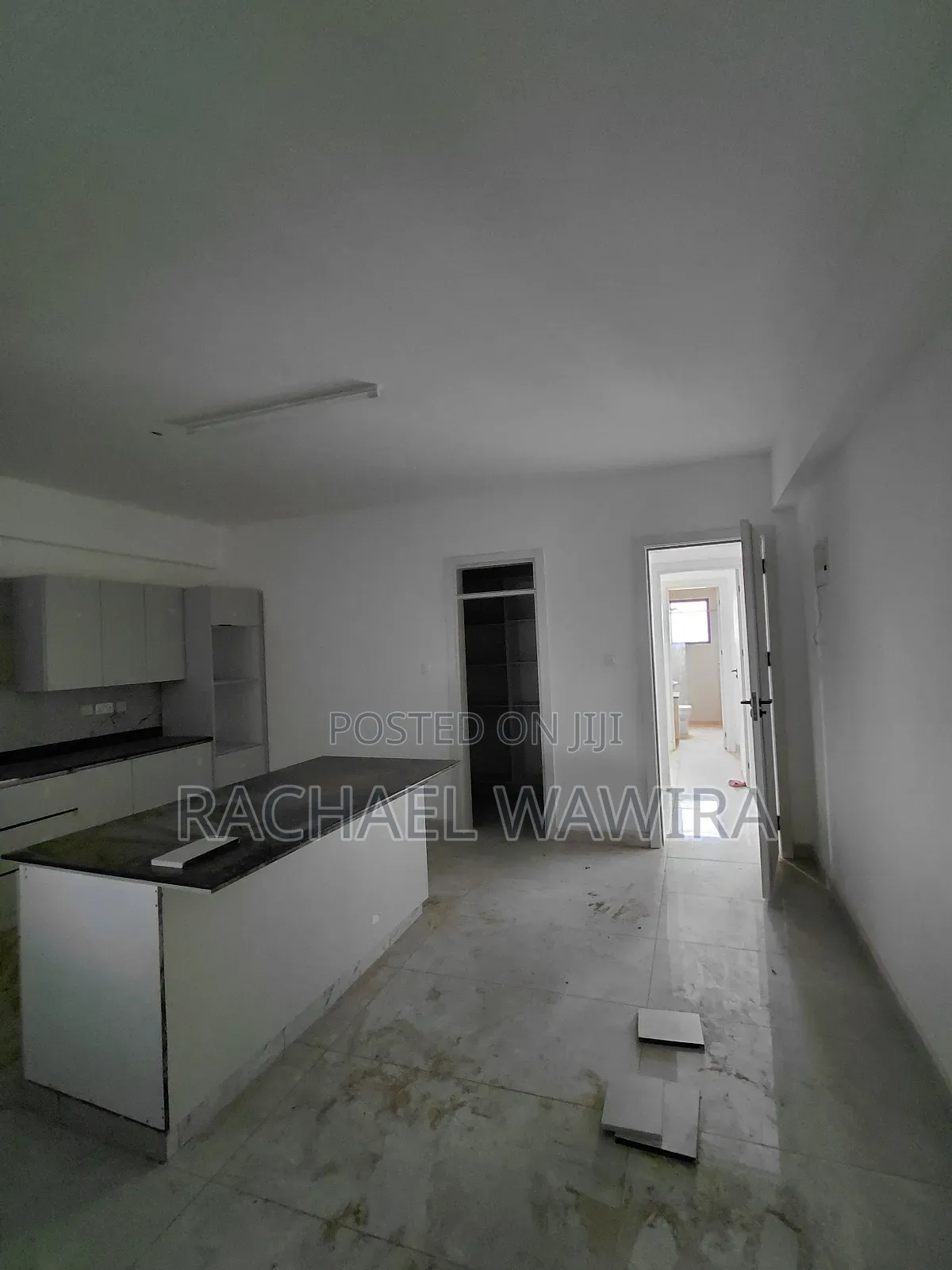 4bdrm Duplex in Gm, Spring Valley for sale