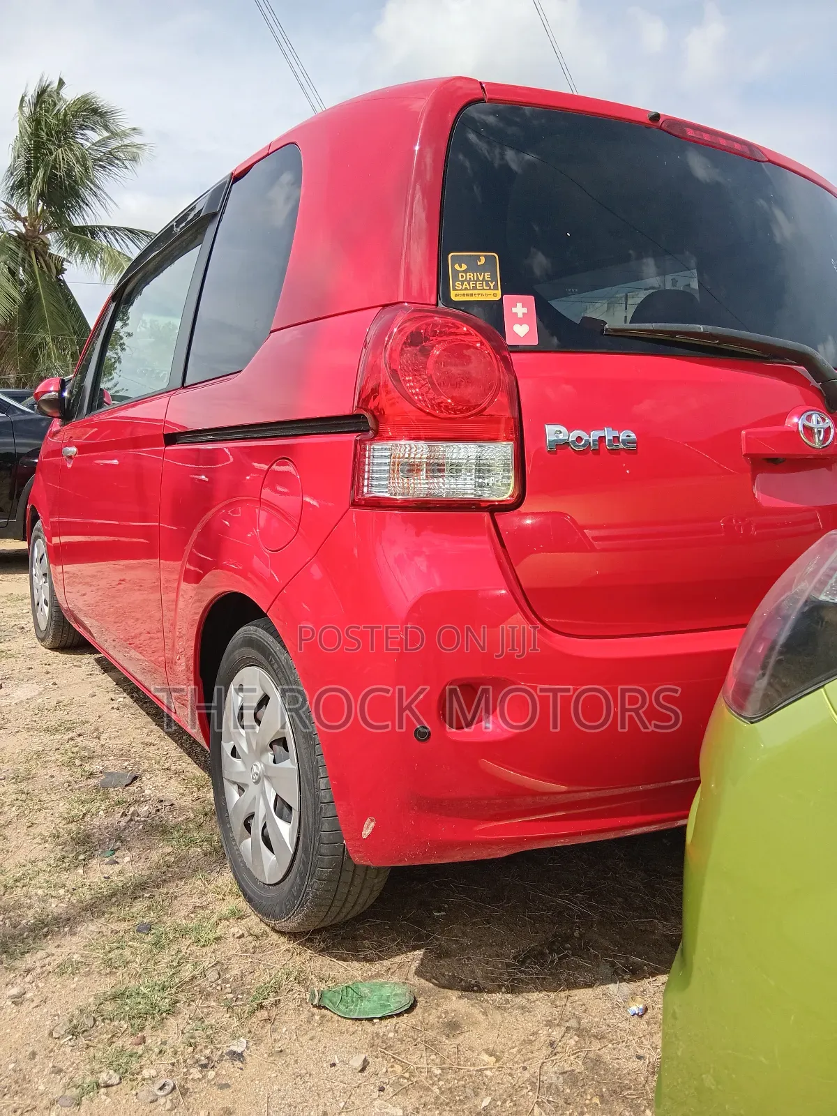Toyota Porte 2019 Red