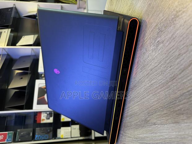 Laptop Dell Alienware 17 R2 64GB Intel Core i9 SSD 4T - thumbnail 3