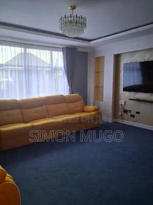 5bdrm Bungalow in Runda for rent