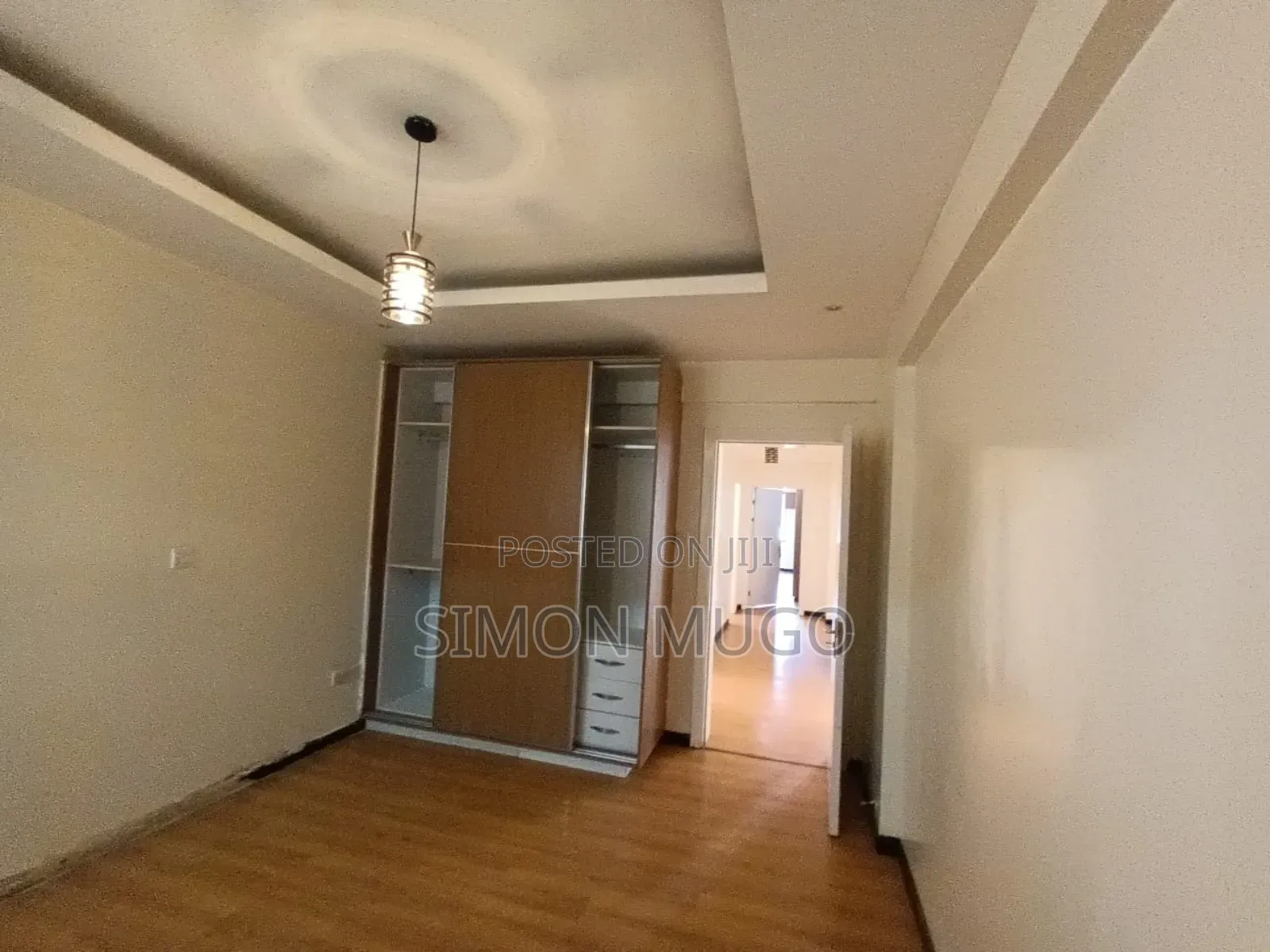5bdrm Bungalow in Runda for rent