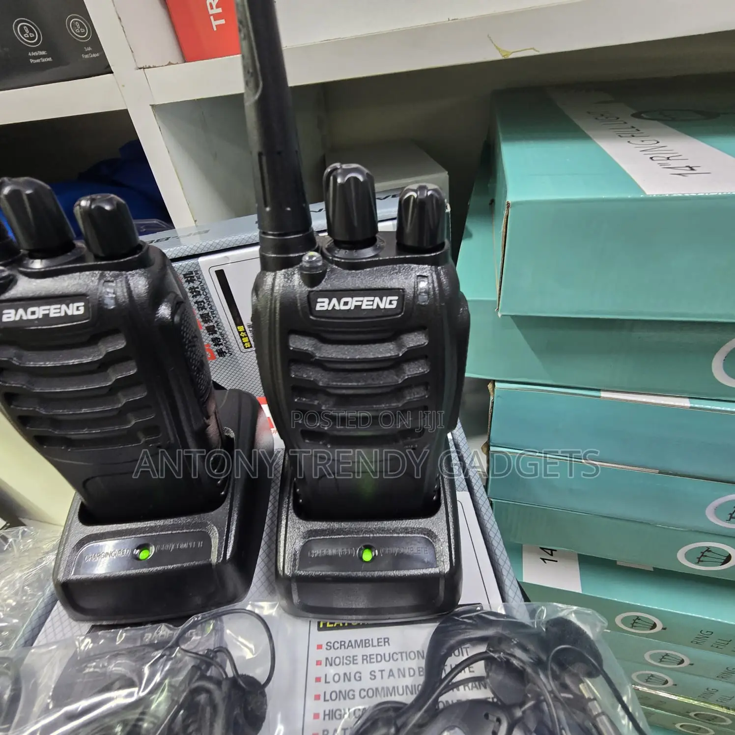 Baofeng Bf-888s Portable Two-way Radio With Flashlight