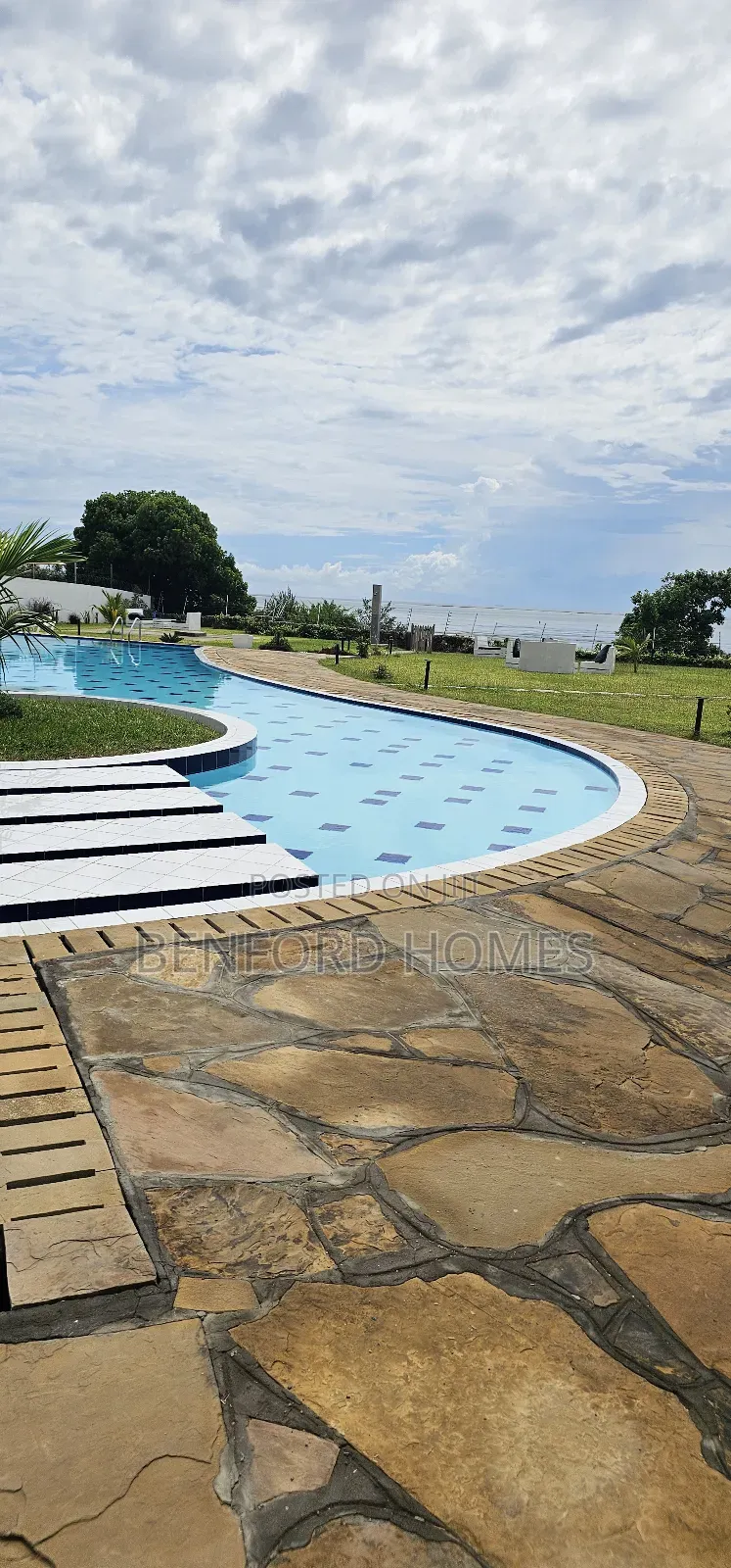2bdrm Apartment in Nyali for sale