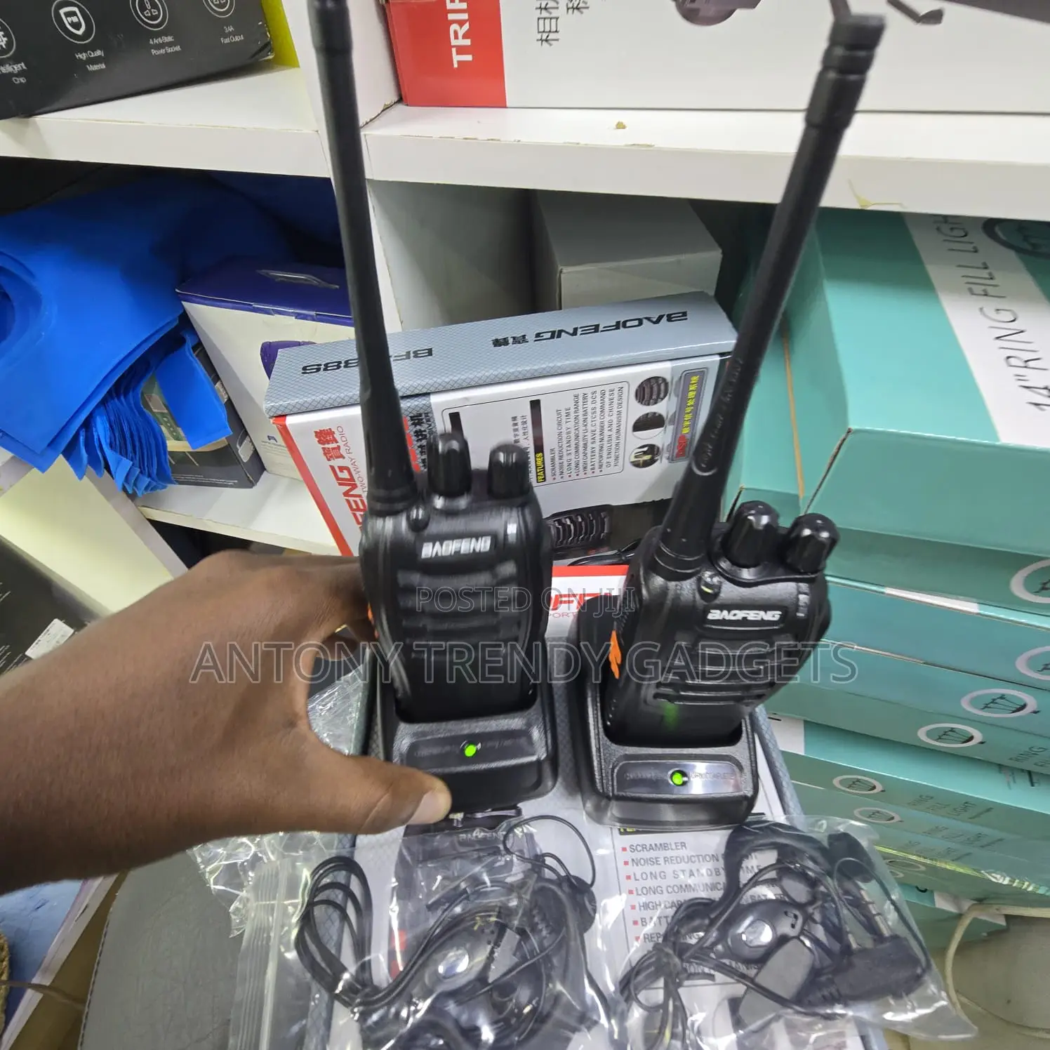 Baofeng Bf-888s Rechargeable 16 Channel Walkie Talkie