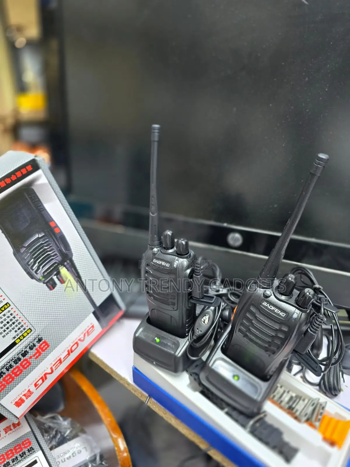 Baofeng Bf-888s Communication Radio For Security & Outdoor Use
