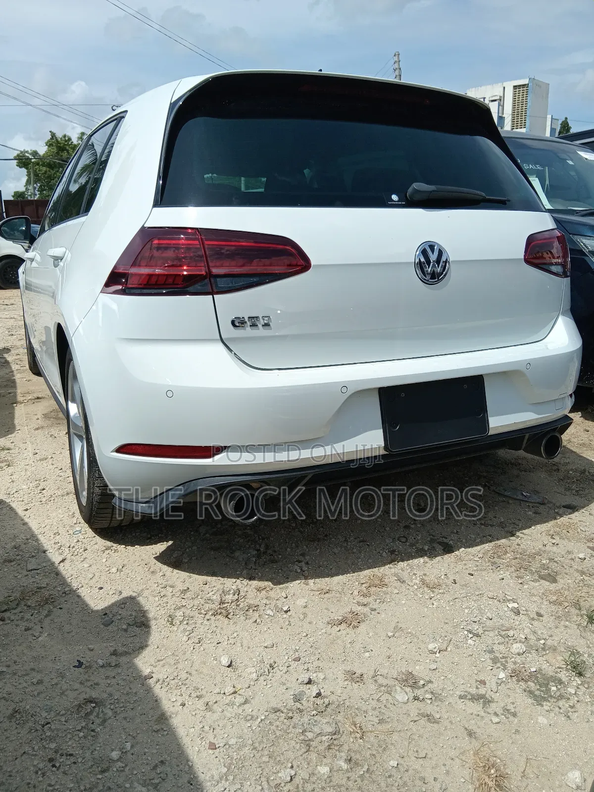 Volkswagen Golf GTI 2015 White
