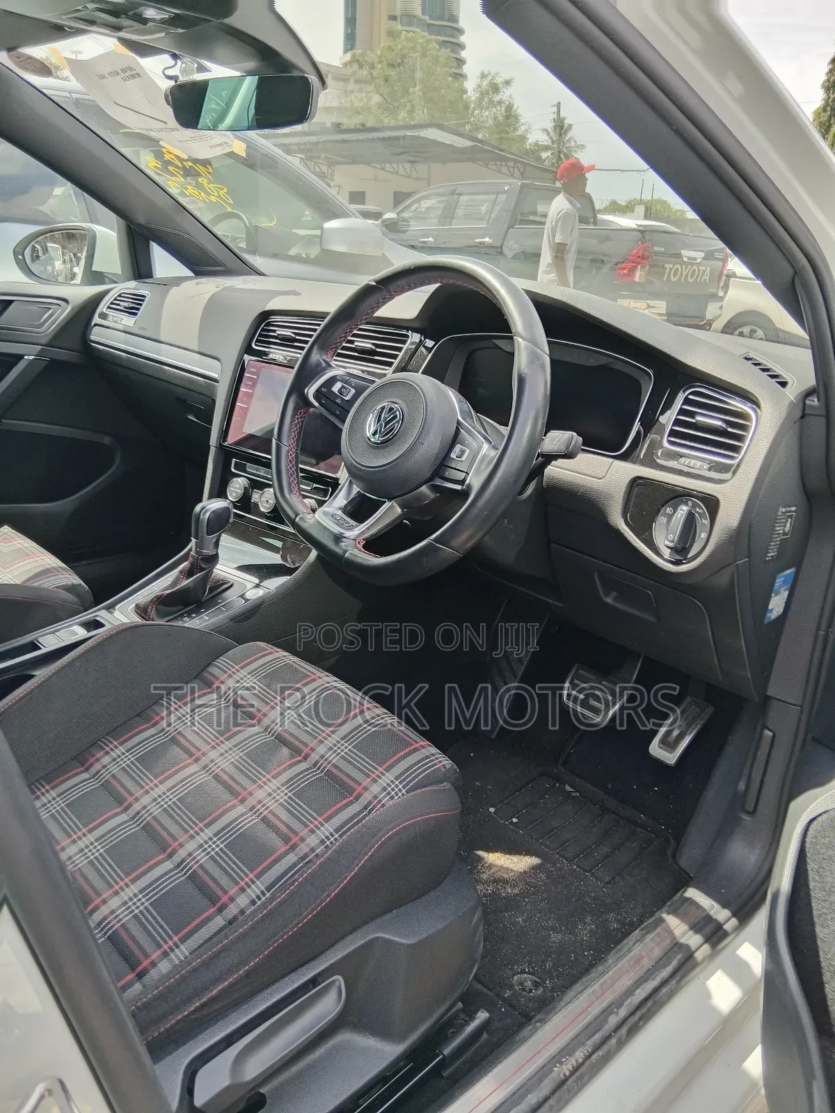 Volkswagen Golf GTI 2015 White
