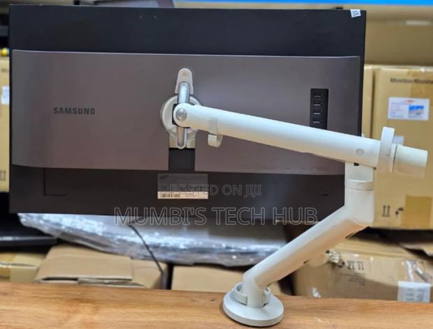 Samsung Monitor - thumbnail 3