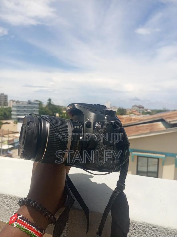 Eos Canon 70d With 18_55mm Lens - thumbnail 8