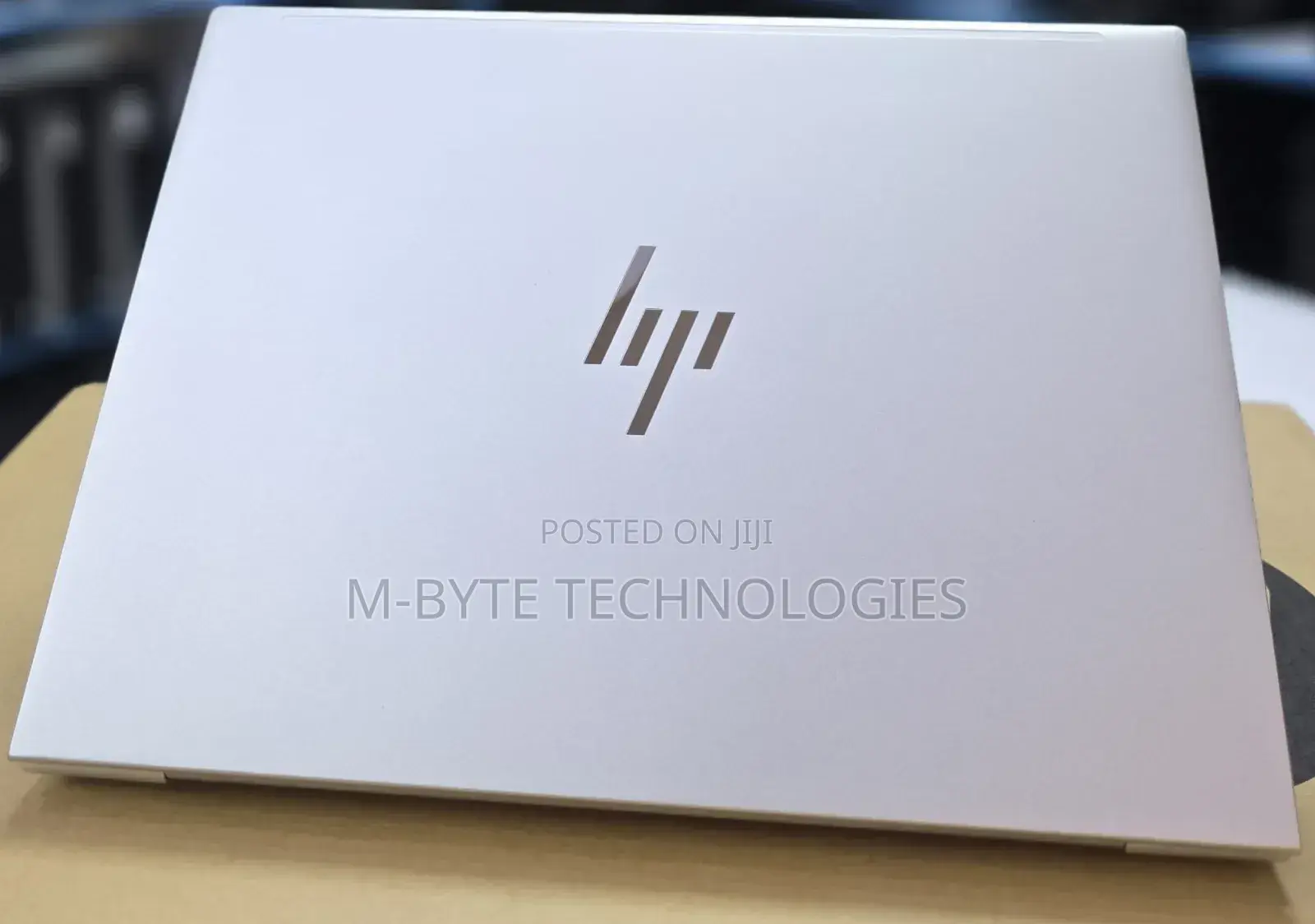 New Laptop HP Elitebook 830 G11 16GB Intel Core i5 SSD 512GB
