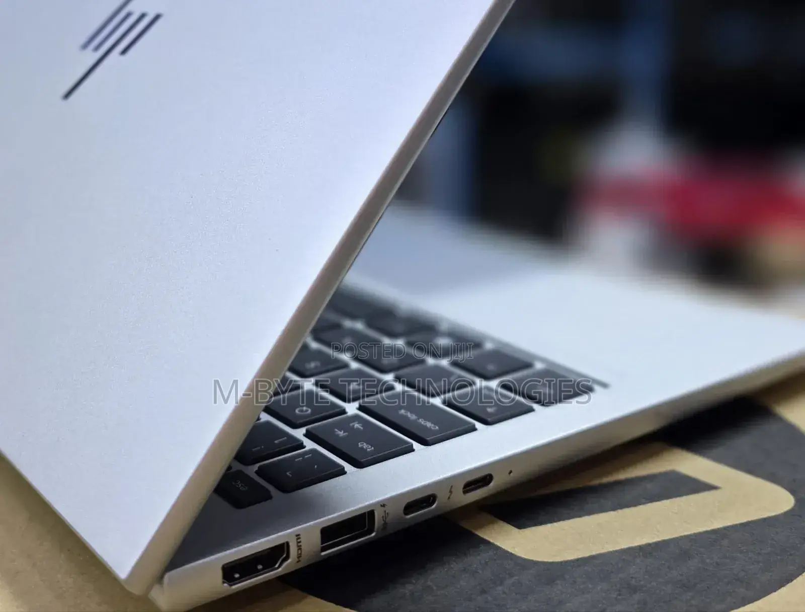 New Laptop HP Elitebook 830 G11 16GB Intel Core i5 SSD 512GB