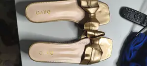 Ladies Low Heel Shoes