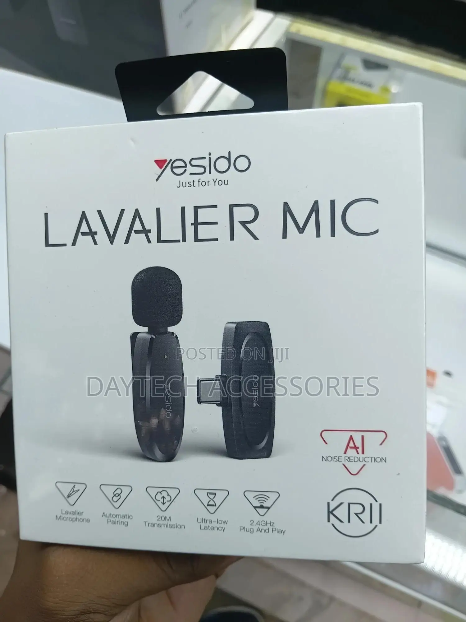Yesido Kr11 Wireless Lavalier Microphone With Type-C Receiver.