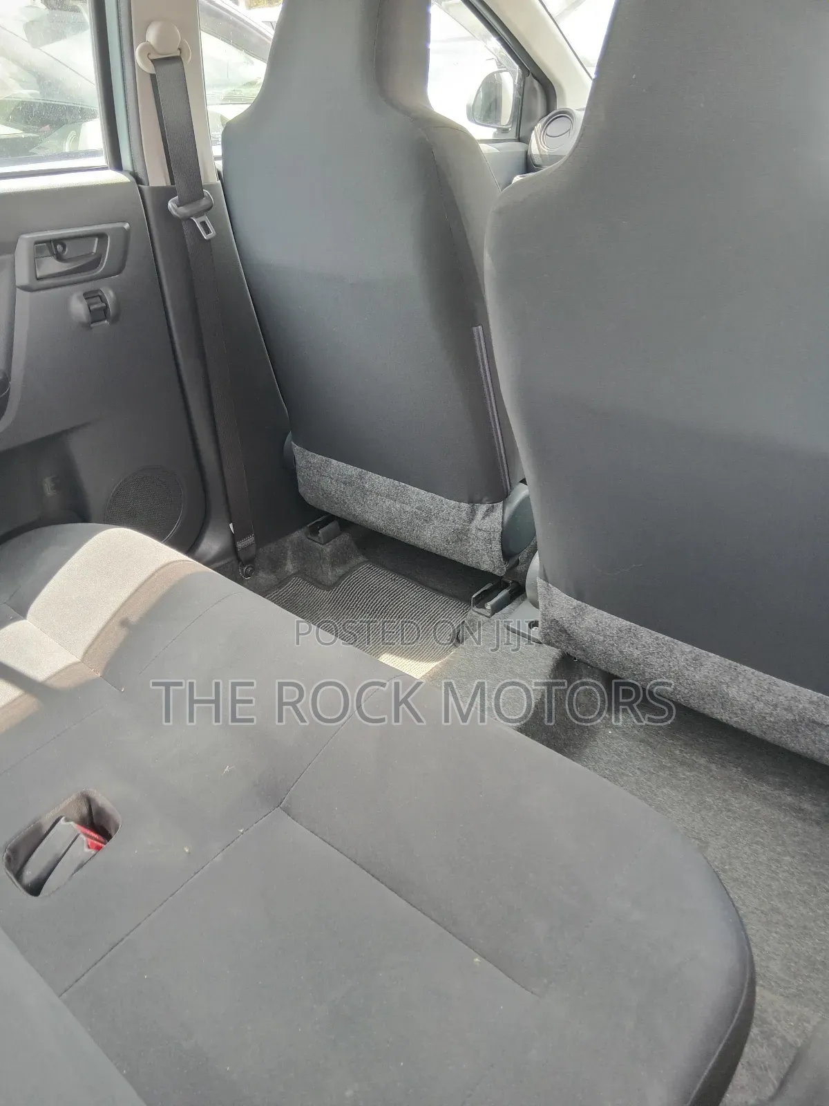 Daihatsu Mira 2019 Ivory