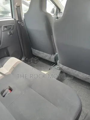 Daihatsu Mira 2019 Ivory
