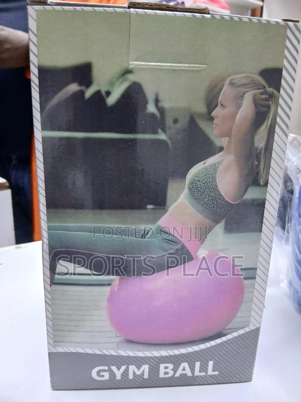 Gym Ball/Yoga Ball - 75cm - thumbnail 2