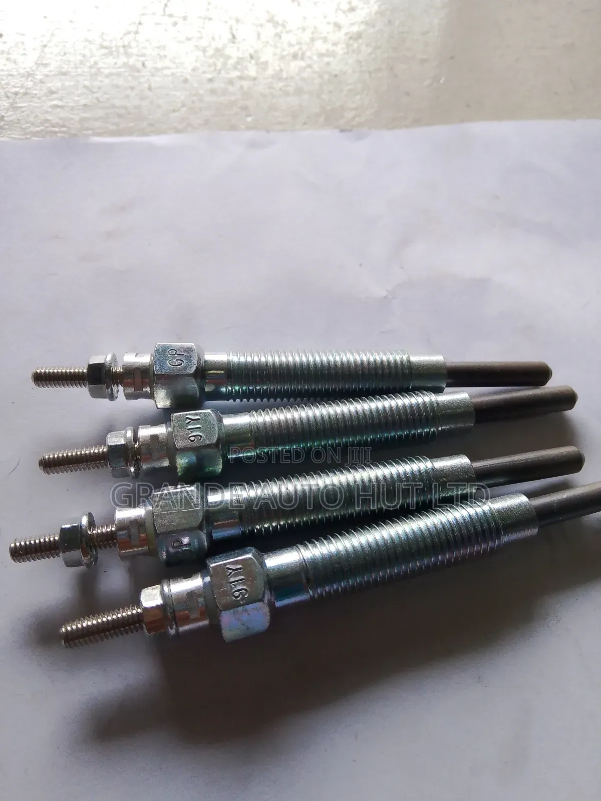 Heater Plugs Hyundai H100 (Golden Brand)