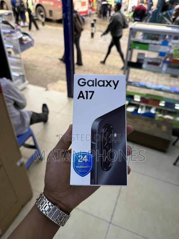 New Samsung Galaxy A17 256 GB Black - thumbnail 2