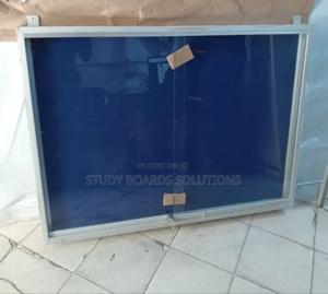 3ftx2ft Glass Lockable Notice Board - thumbnail 2