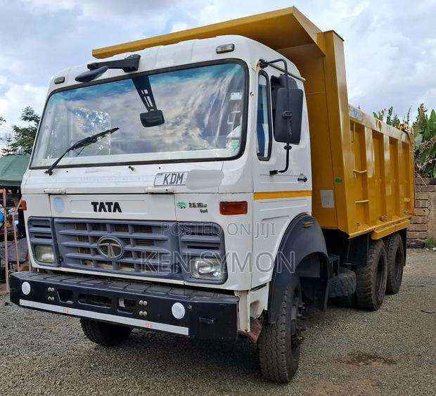 Tata Tipper Dump Truck 2022 White - thumbnail 2