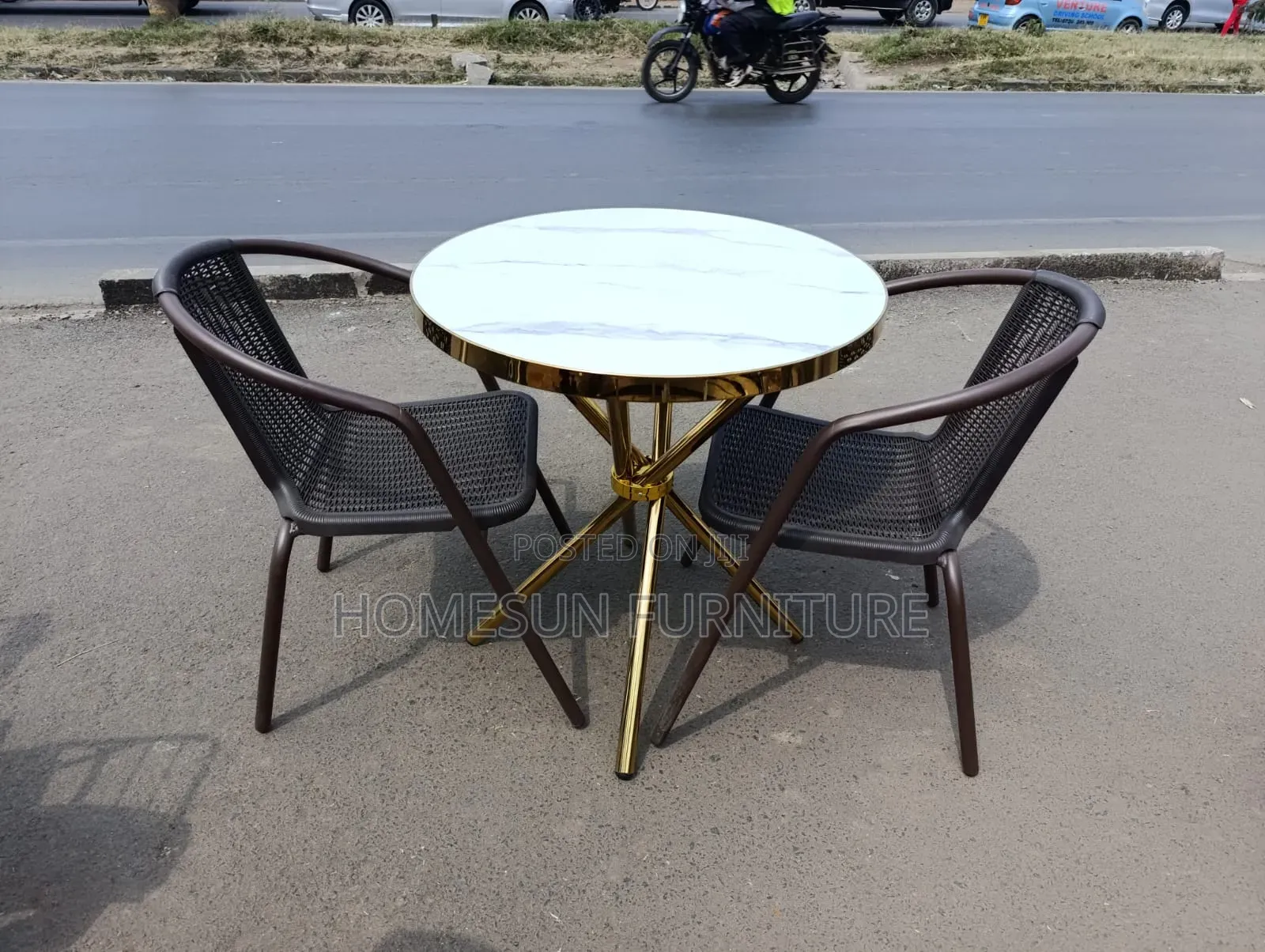 Outdoor Table and Chair