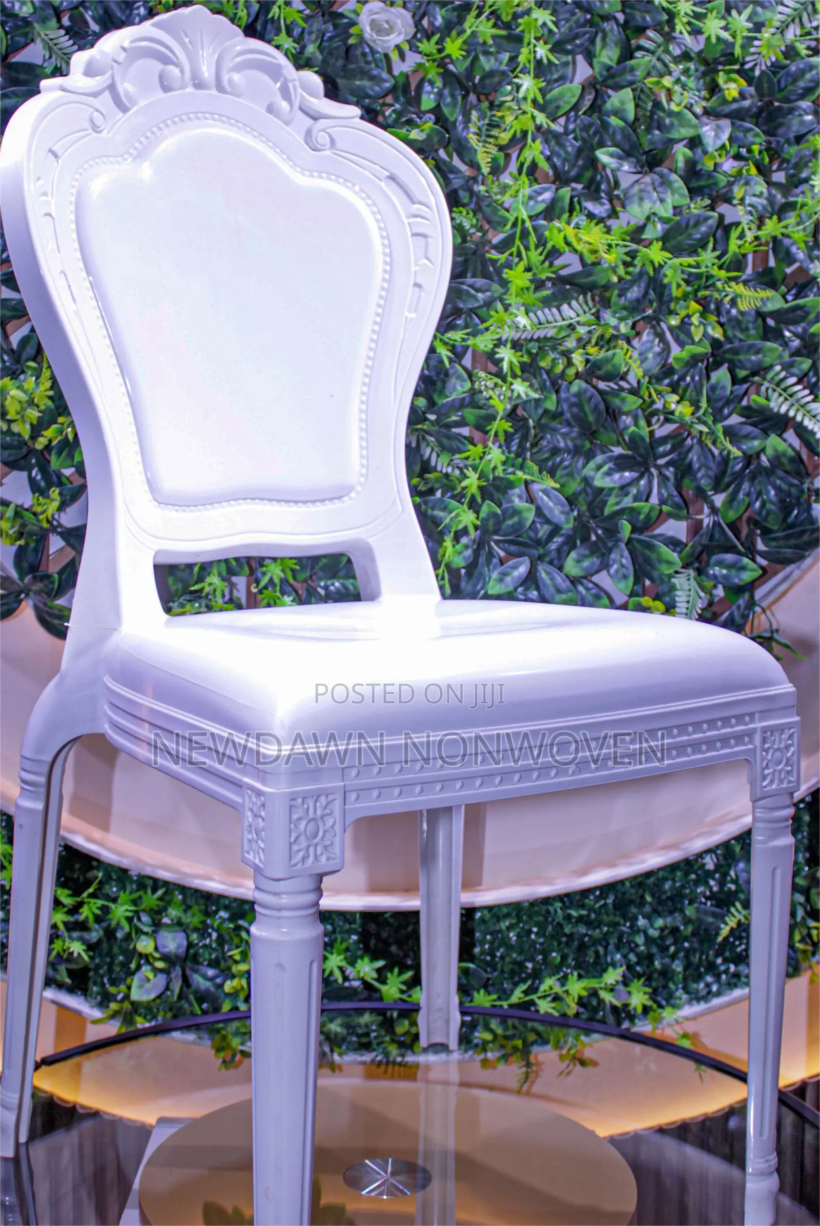 Jade Seat