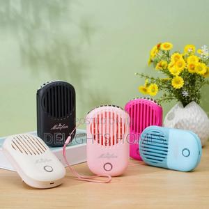 Beauty Eyelash Fan,_haw - main view