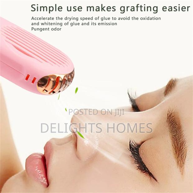 Beauty Eyelash Fan,_haw - thumbnail 2