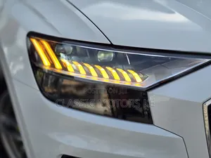 Audi Q8 3.0T Premium AWD quattro 2019 White