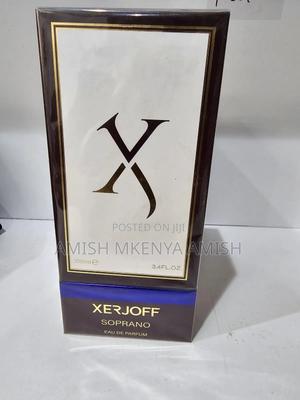 Perfumes That Will Attract Strangers - thumbnail 2