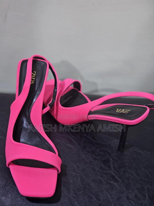 Shoes That Will Turn Heads - thumbnail 2