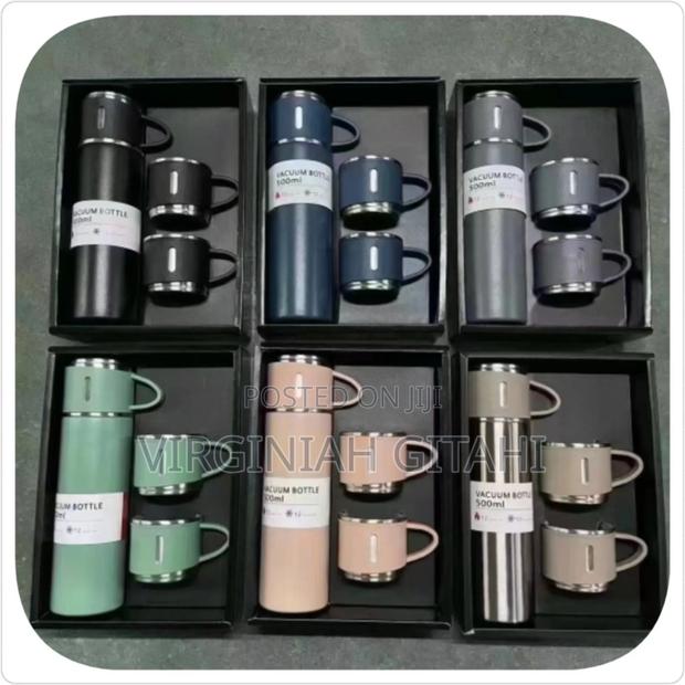 Green, Blue,Black,White *Gift Pack 500ml Thermocup , Lid + 2cups*