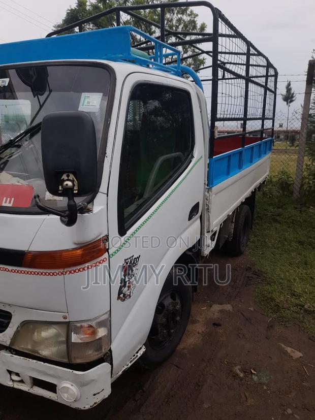 Toyota Dyna - thumbnail 2