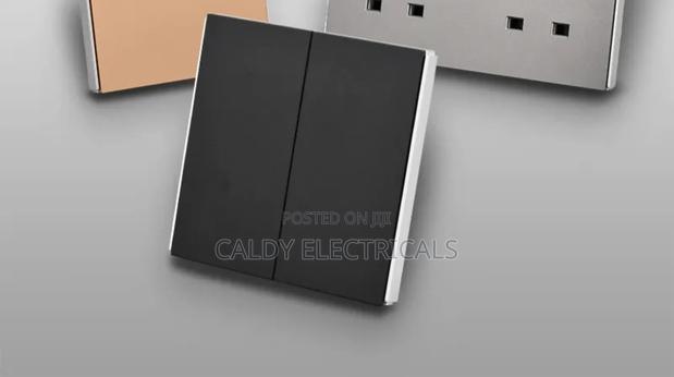 Modern Black 2-Gang 2-Way Light Switch Bf6 - main view