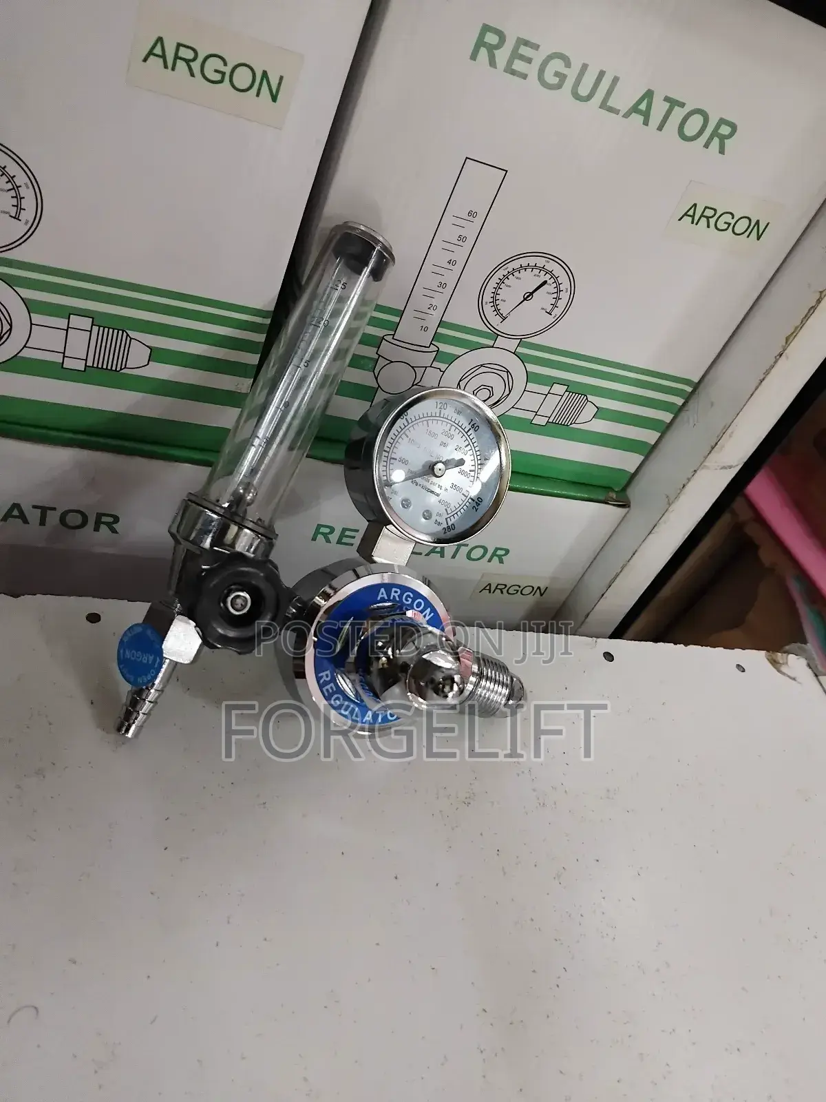 Heavy Duty Argon Gas Regulator With Flow Meter