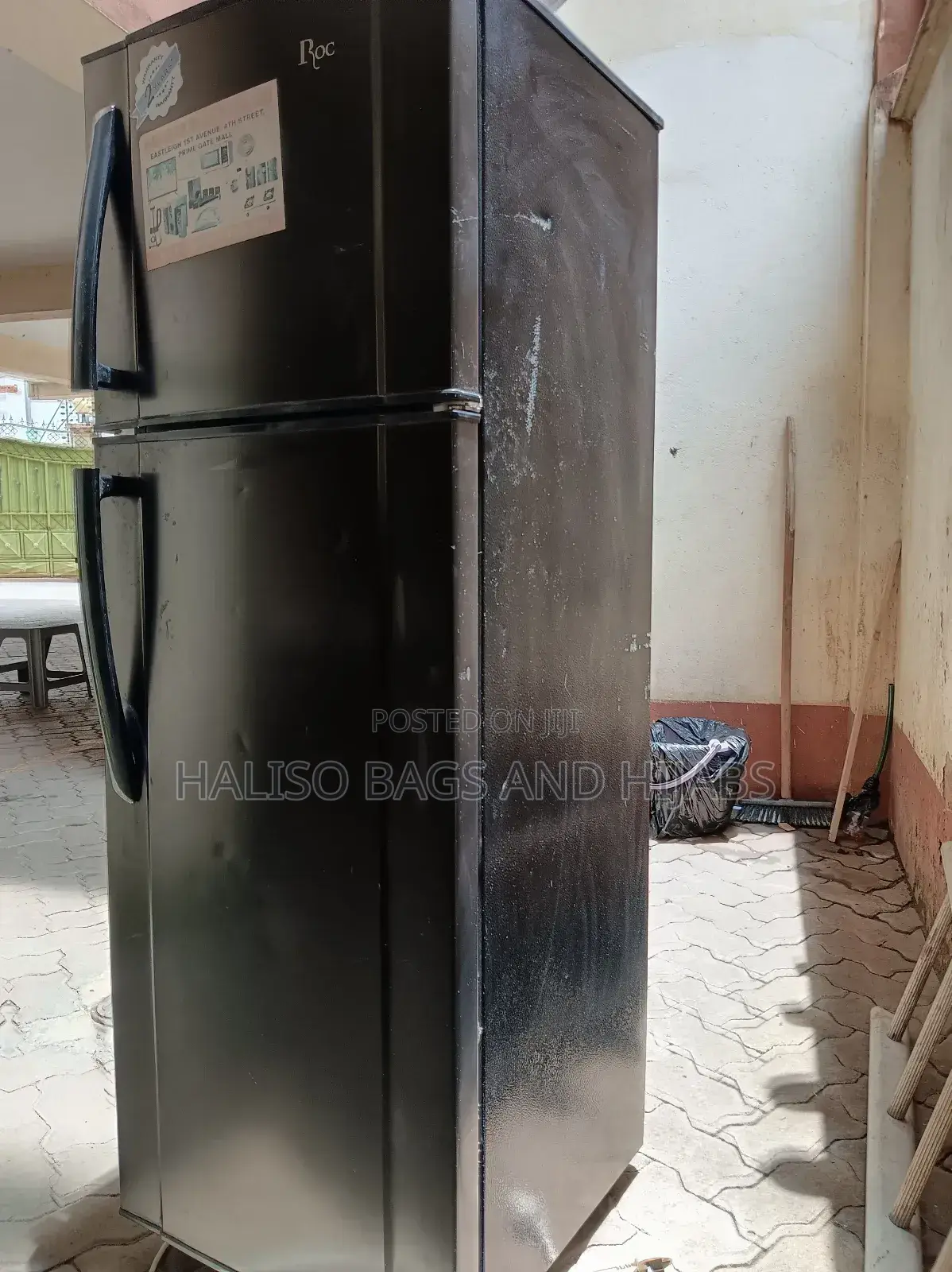 Roach 200l Fridge