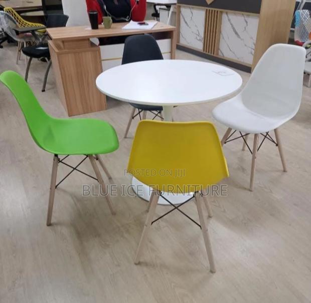 Modern Dining Table With Eame Chair - main view