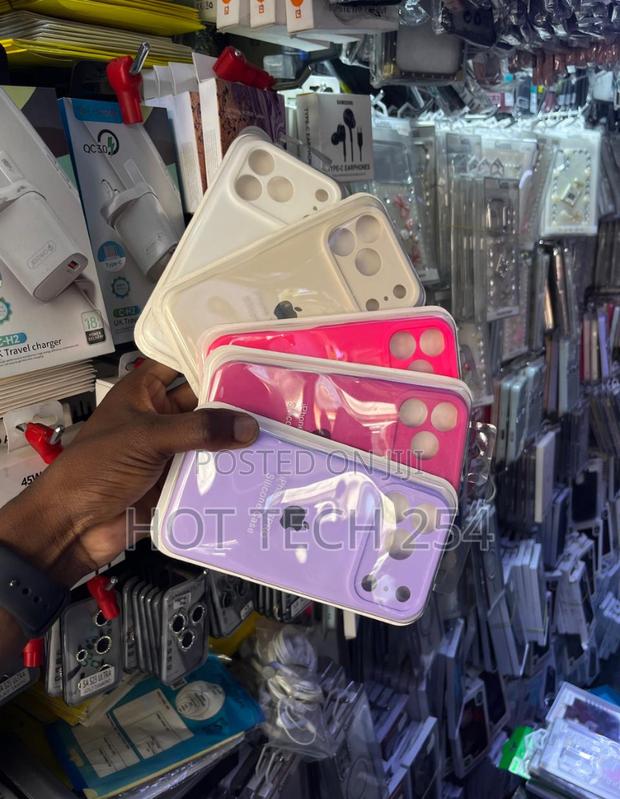 iPhone 17 Pro Silicone Case - thumbnail 2