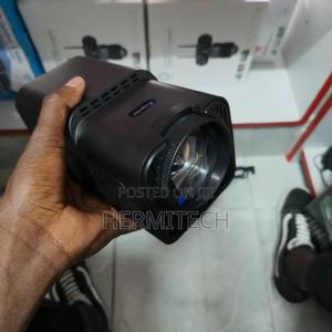 Hy320 Projectors for Entertainment Purposes - thumbnail 2