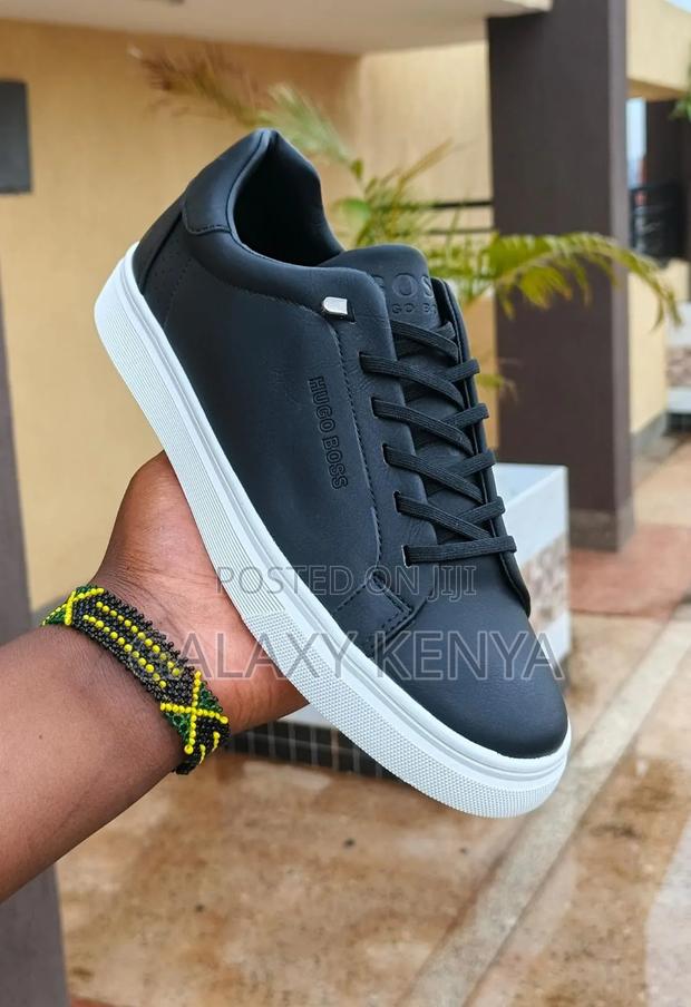 H.G Boss Sneakers - thumbnail 4